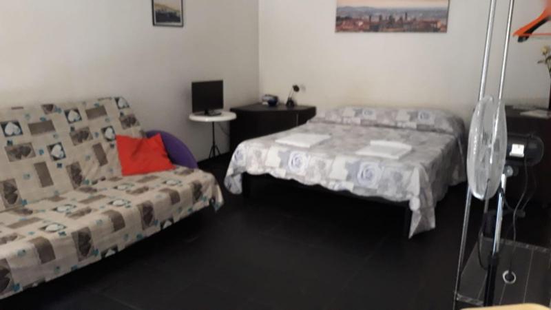 Romeo and Juliet Apartaments - image 28