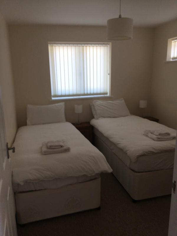 Three-Bedroom House image 4