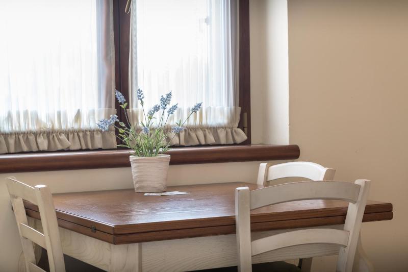 Studio with Garden View image 3