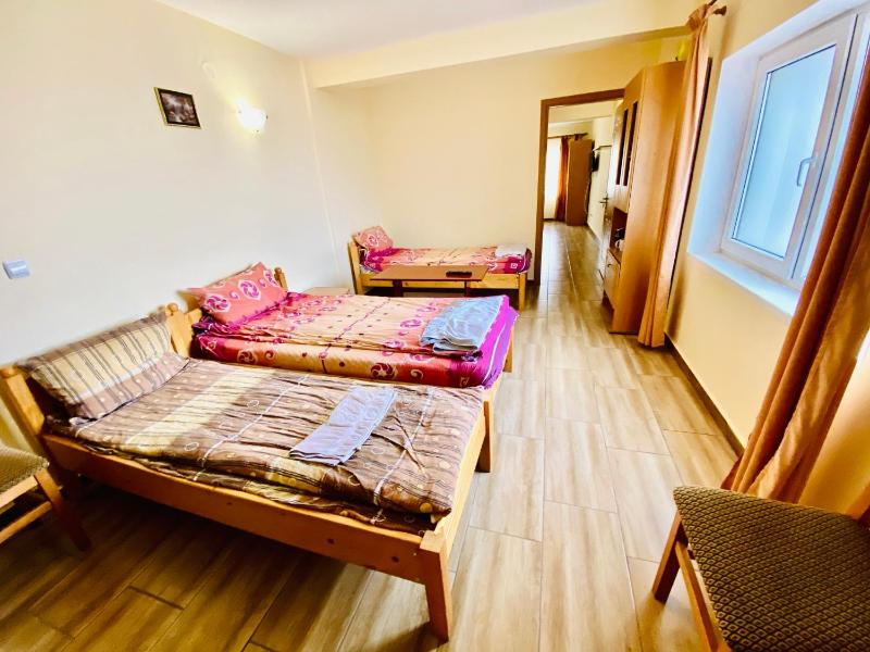 Apartment with Garden View image 1