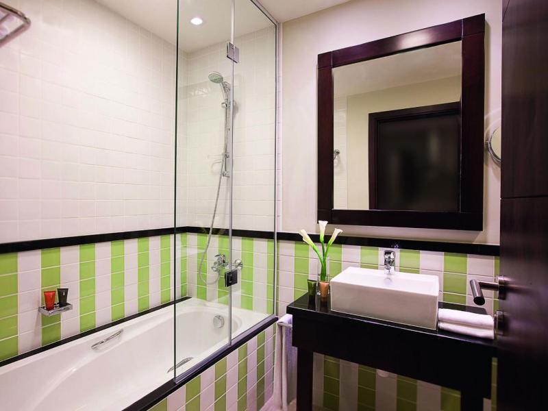 Superior Twin Room image 2