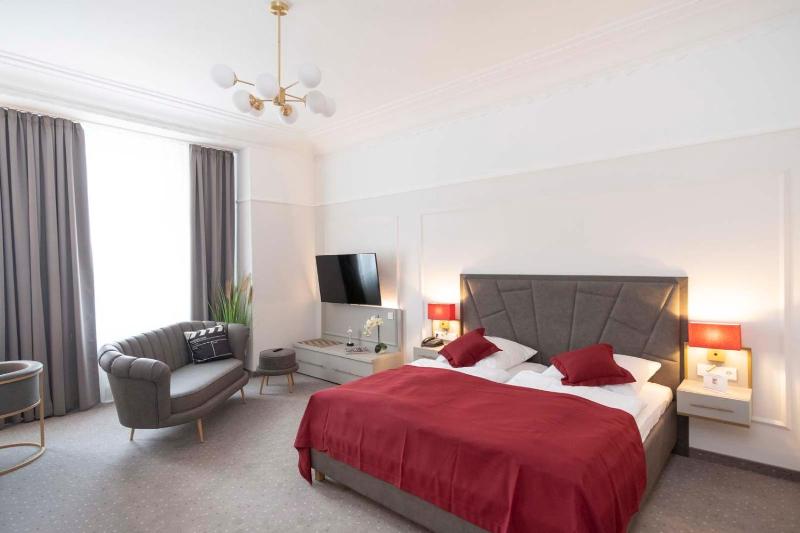 Comfort Double Room image 3