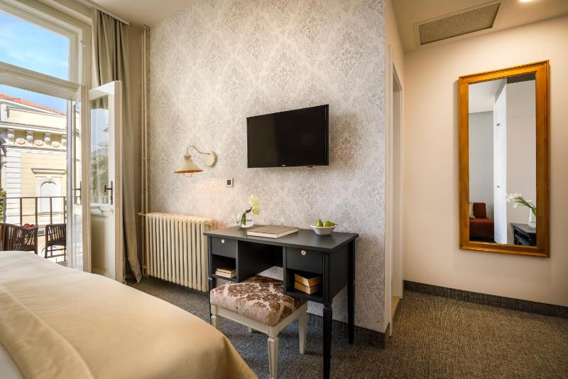 Hotel Lungomare Opatija - by Liburnia Hotels & Villas - image 2
