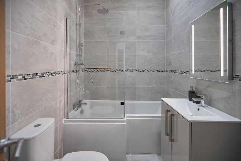 Host & Stay - Green View - image 20