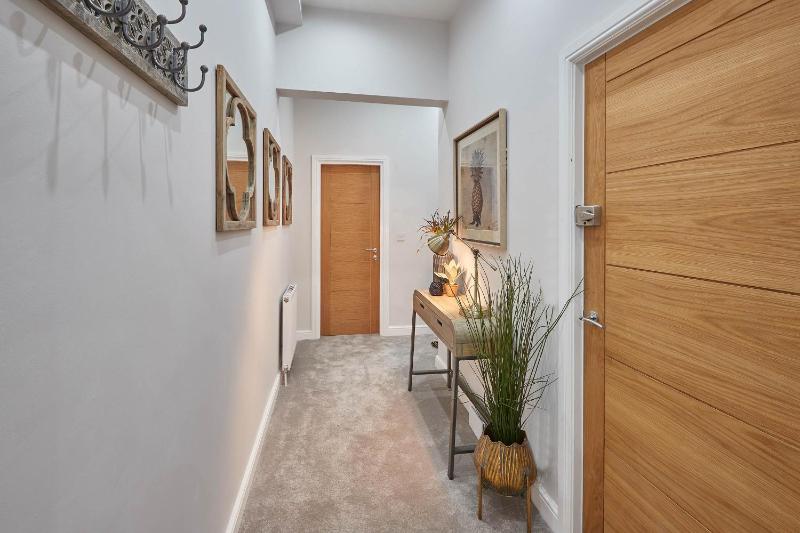 Host & Stay - Green View - image 14