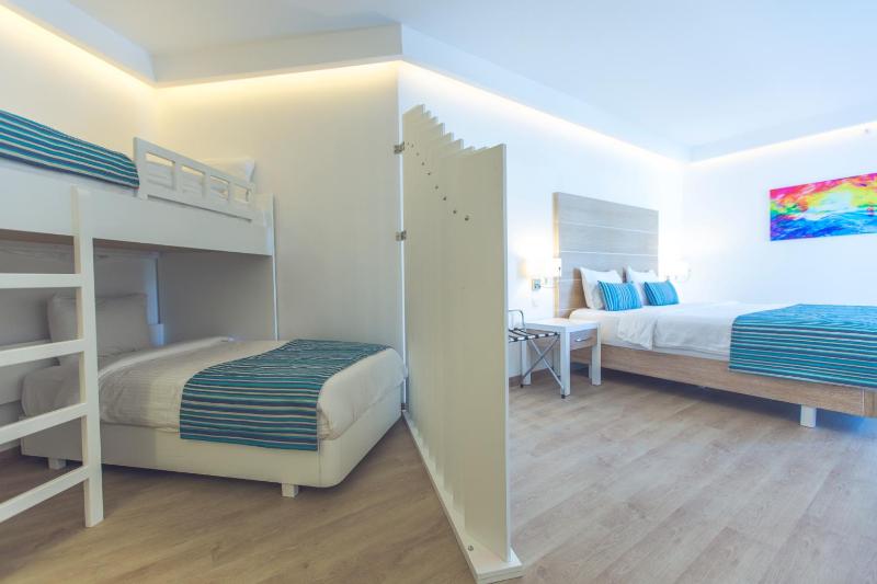 Room with Pool Access image 2