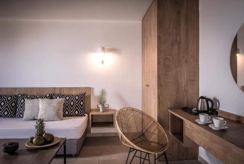 Junior Suite image 2