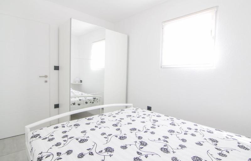 New Family 2 Bedroom Apartment - image 10