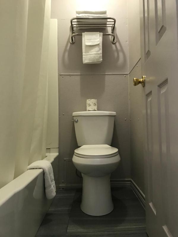 King Room image 2