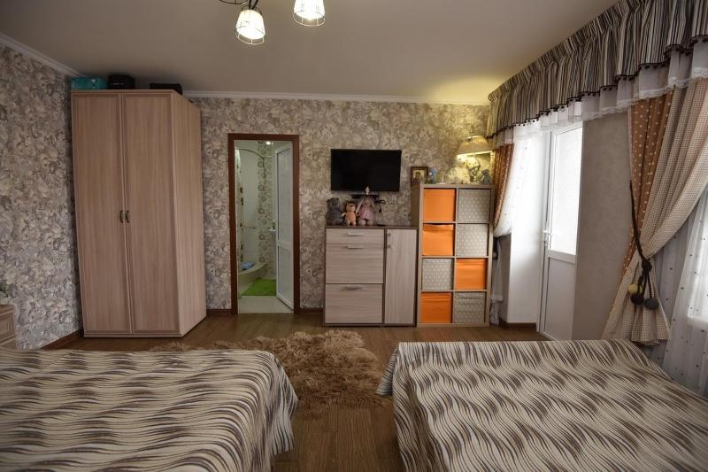 Luxury Triple Room image 2