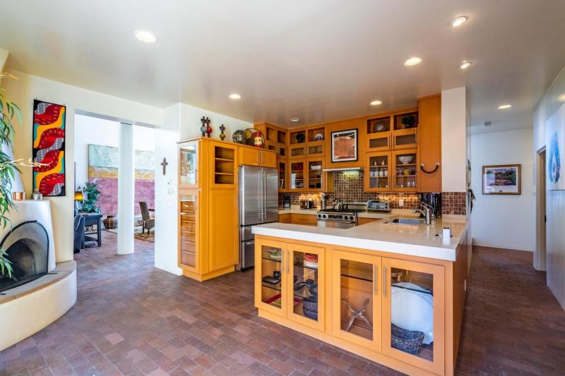 Three-Bedroom Holiday Home  image 3