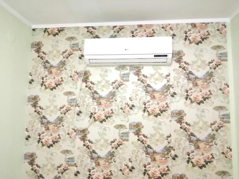 Double Room image 2