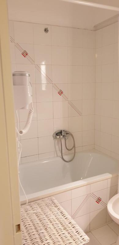 Superior Apartment image 3