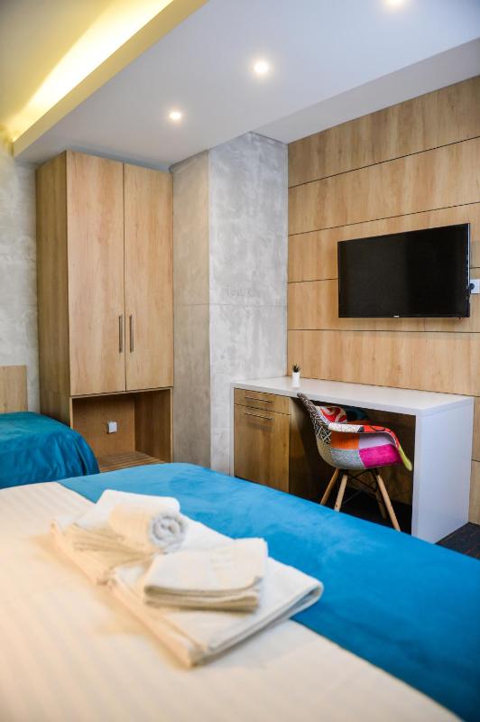 Superior Double Room image 2