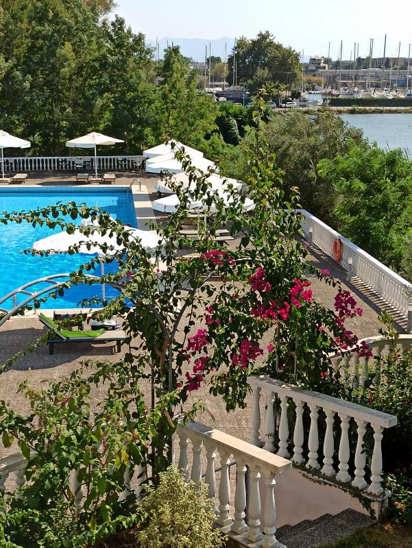 Margarona Royal Hotel - image 10