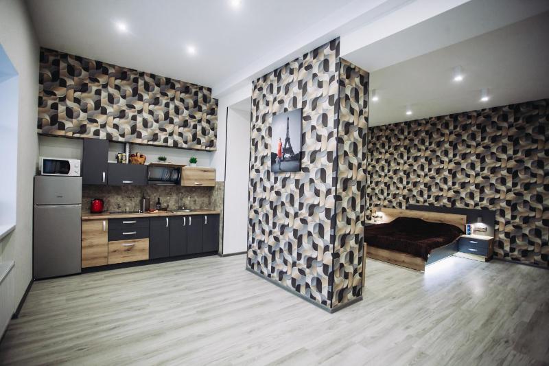 Studio Apartment image 3