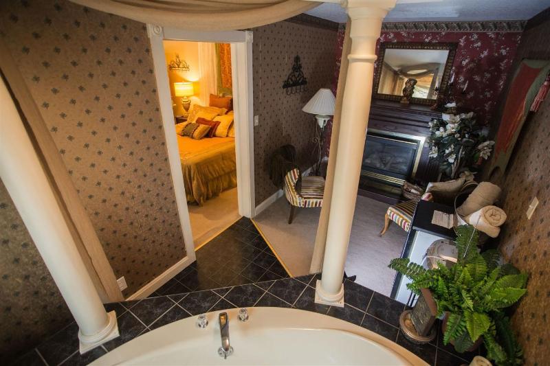 King Room - Disability Access image 2