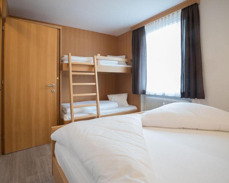One-Bedroom Apartment with Balcony image 4