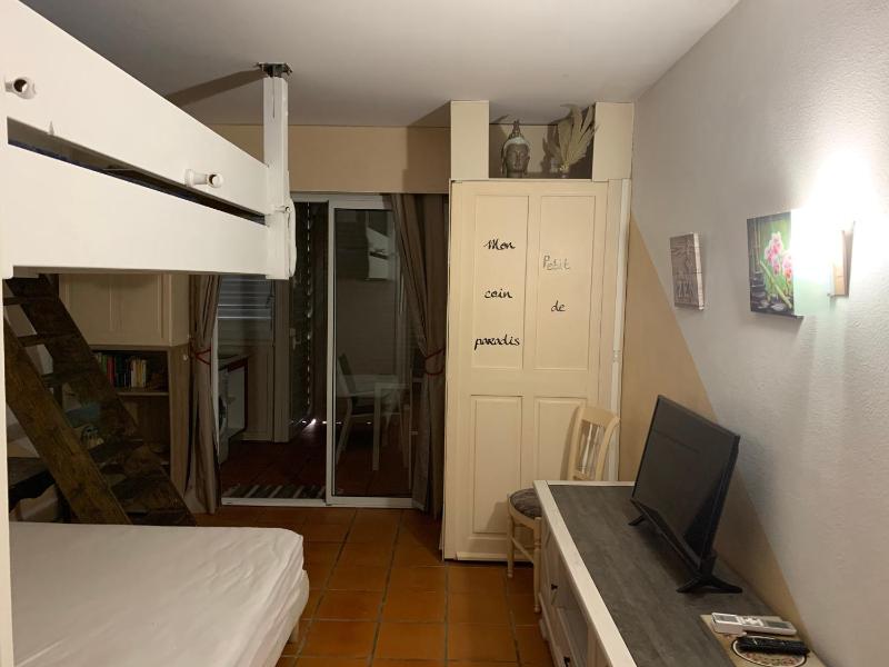 Studio Corail Rez de Jardin - image 5