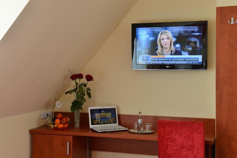 Triple Room image 4