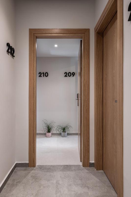 Morum City Hotel Chania - image 6