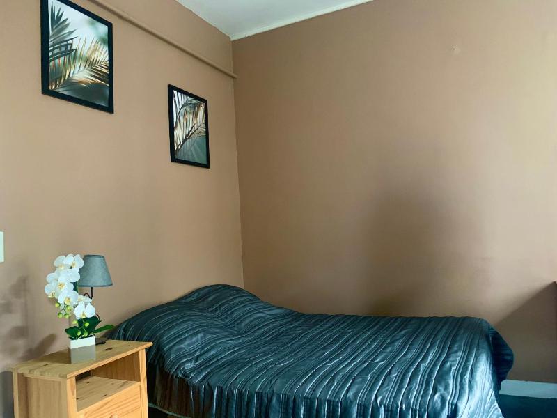 Double Room image 3