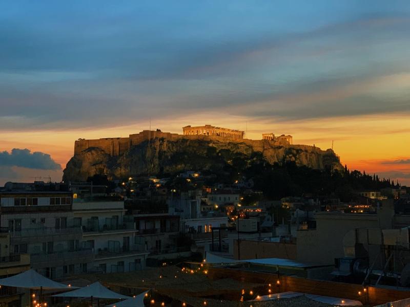 Suite with Acropolis View image 4