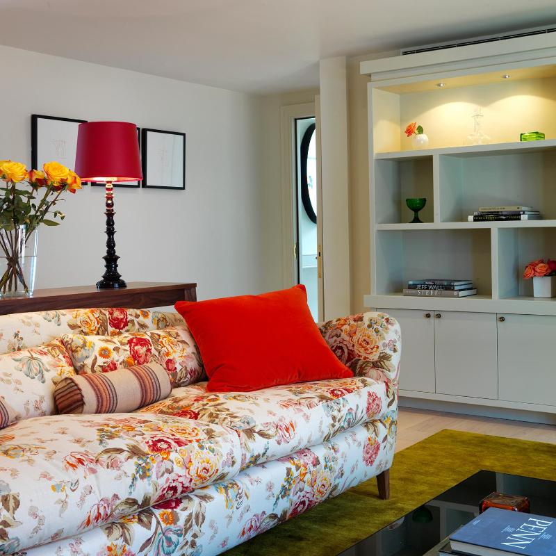 Two-Bedroom Penthouse Apartment image 2