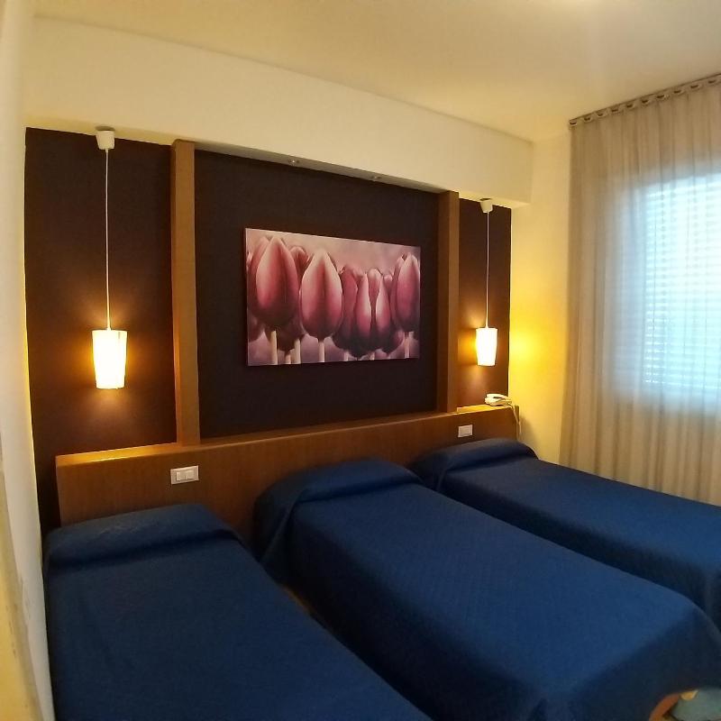 Triple Room image 1