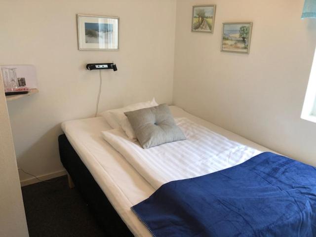 Extra Small Double Room image 1