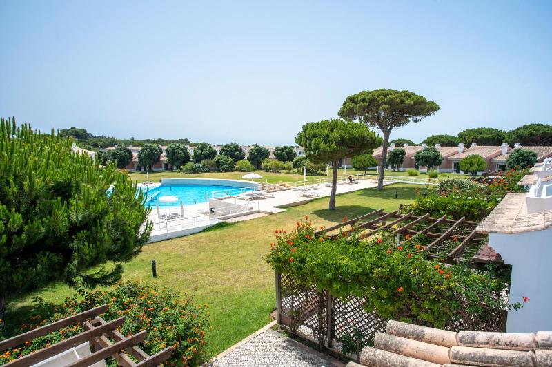 Three-Bedroom Villa (6 Adults) image 3