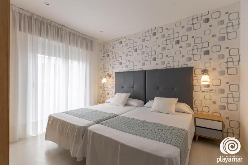 Apartamentos Turísticos Playa Mar I - image 32