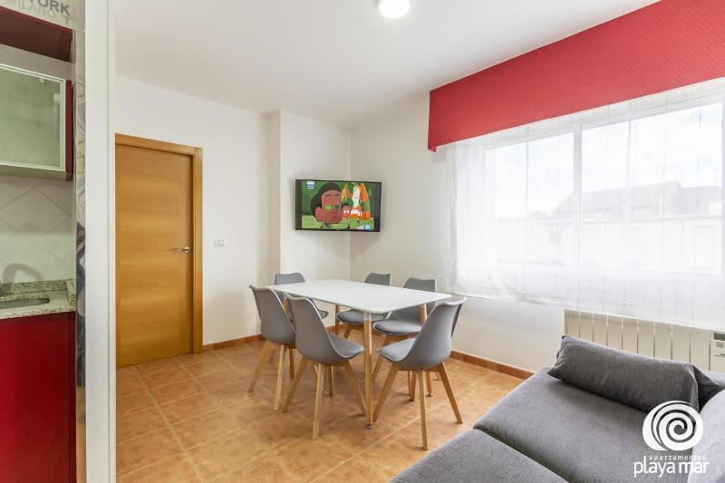 Apartamentos Turísticos Playa Mar I - image 19