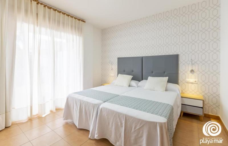 One-Bedroom Apartment image 4