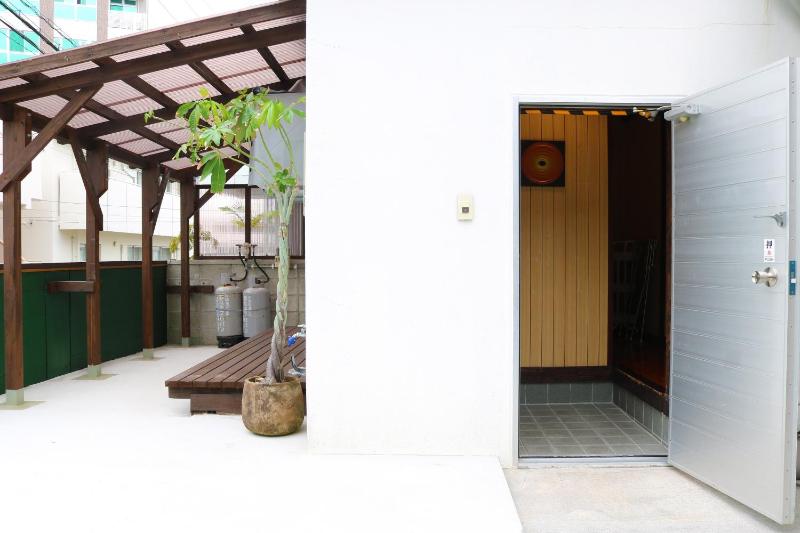 Okinawa Naha JinJin -沖縄伝統体験型宿じんじん- - image 30