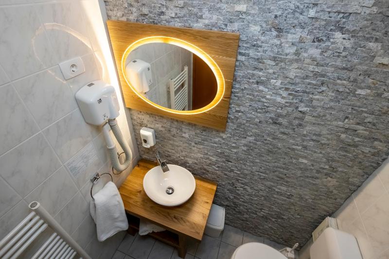 Triple Room image 2