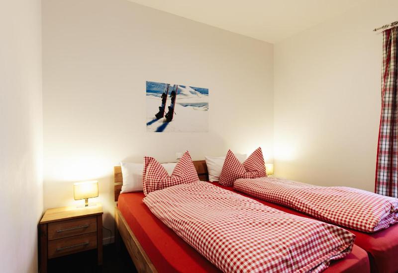 One-Bedroom Apartment 3 image 4