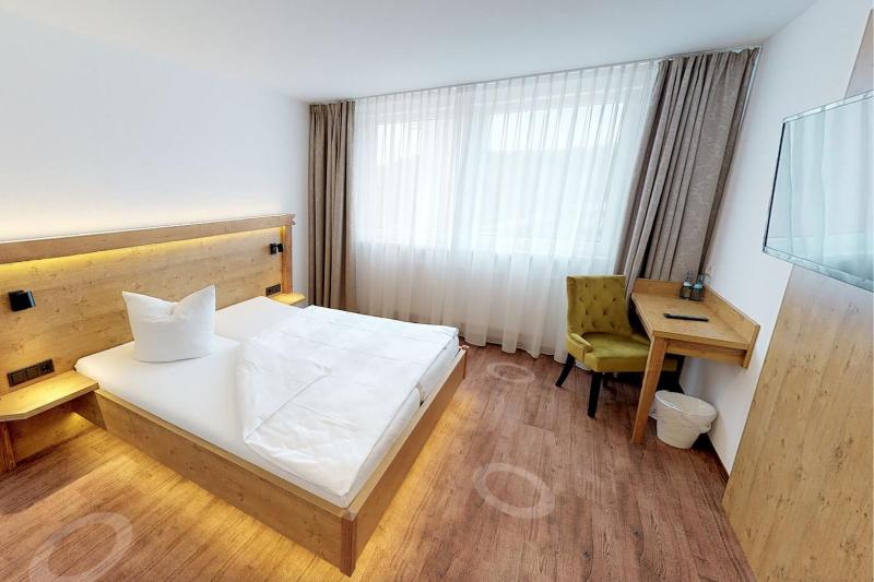 Comfort Double Room image 1