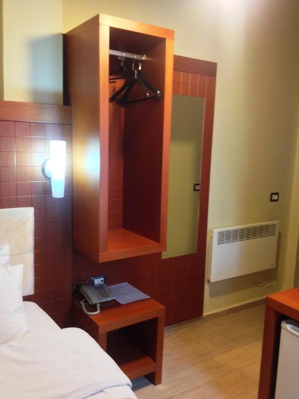 Economy Single Room image 2