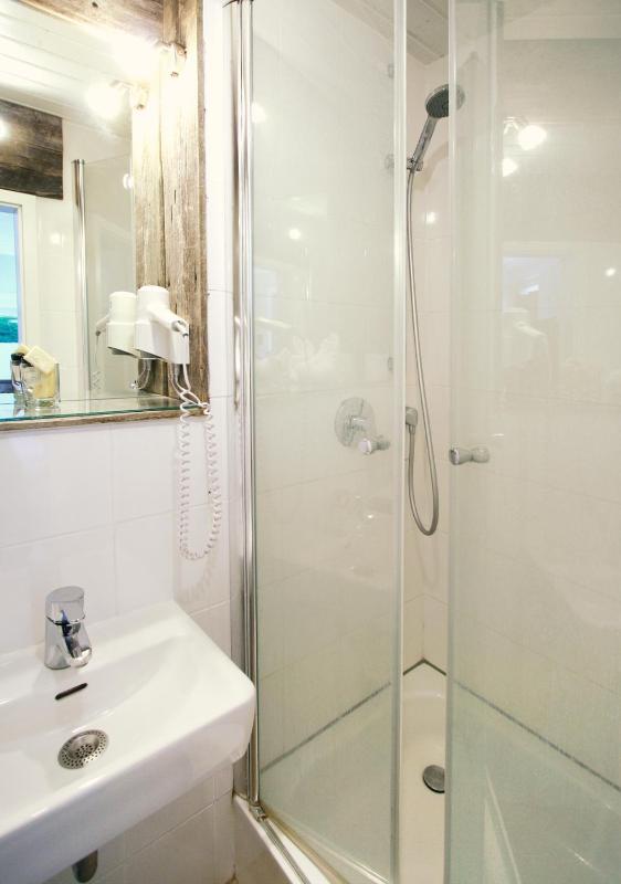 Single Room image 1
