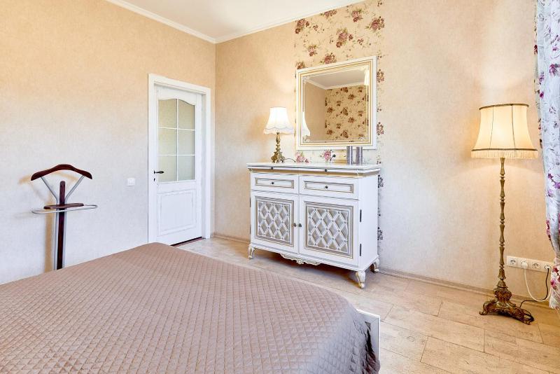 Villa image 2