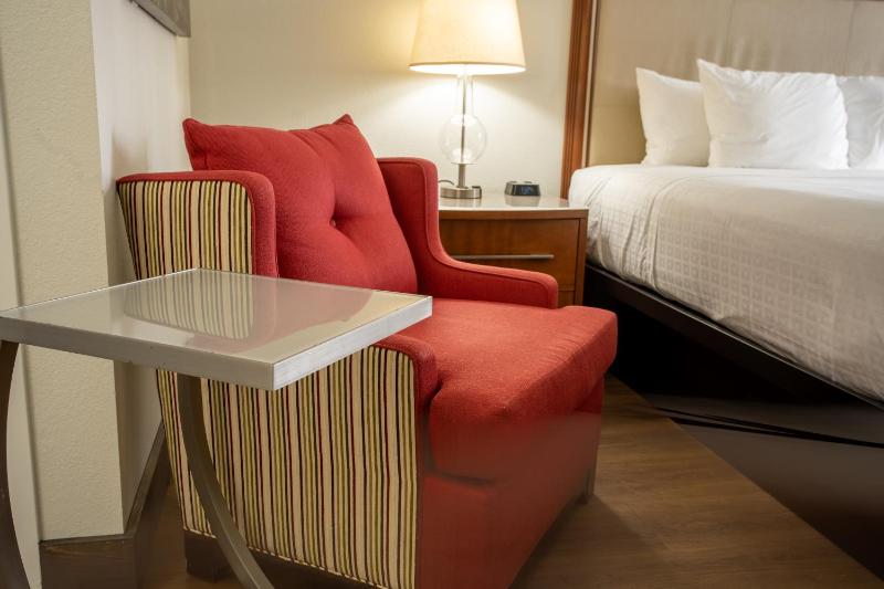 Double Room image 4