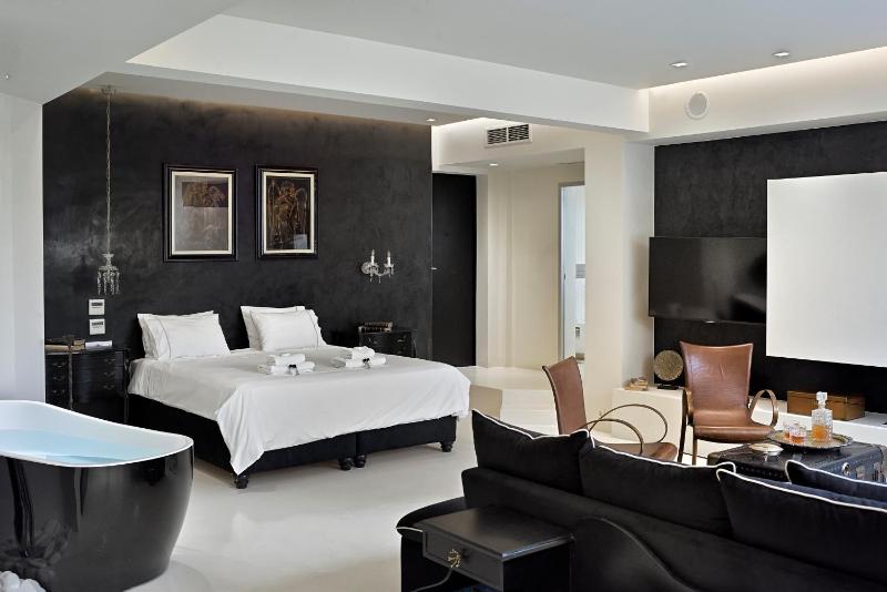 ALTO PSYRRI PENTHOUSE by K&K - image 15