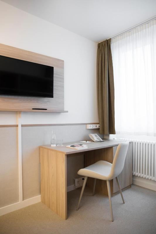 Superior Single Room (double use) image 3