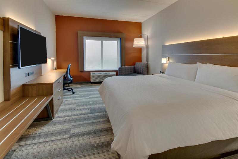 Standard Room image 3