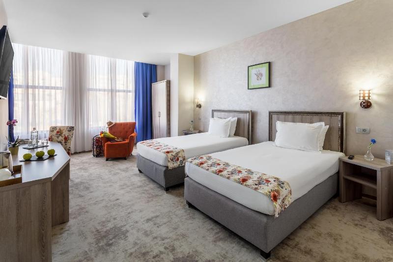 Prestige Boutique Hotel Craiova - image 22