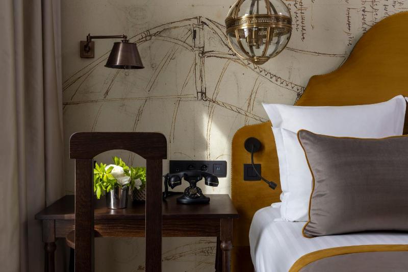 Classic Room with Spa Access image 3