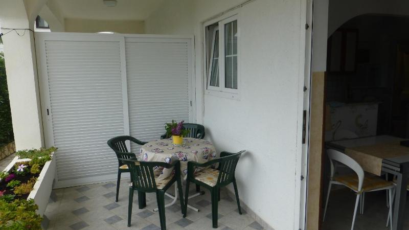 Two-Bedroom Apartment with Terrace image 4