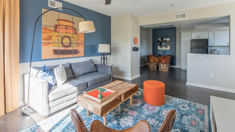 One-Bedroom Apartment image 1