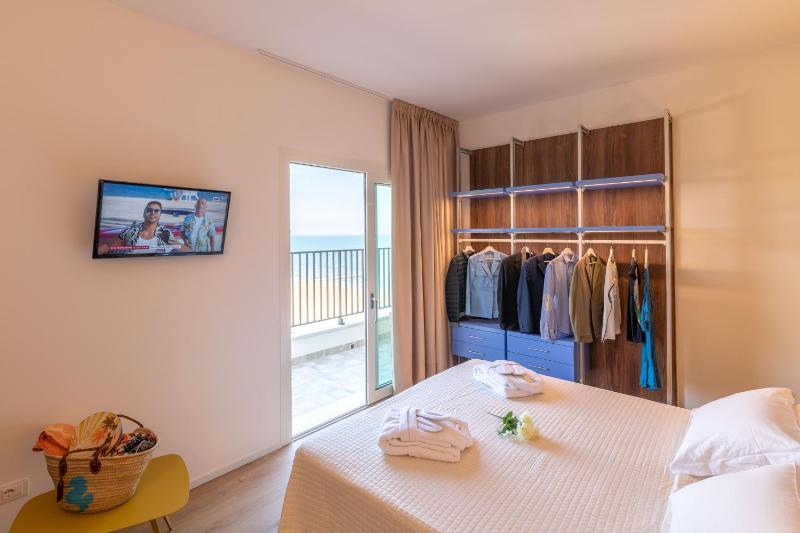 Hotel Mondial - image 46